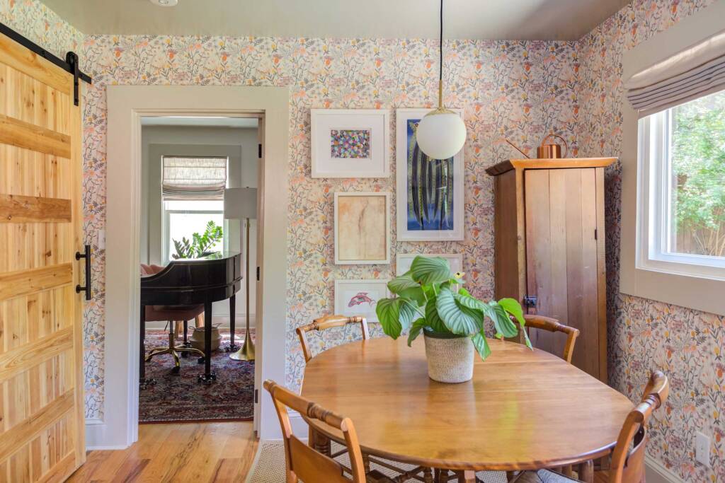 Historic Bungalow Queen breakfast after